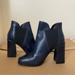 Kenneth Cole Black Label Leather Chelsea Boots | Navy Blue Block Heel | Size 7.5